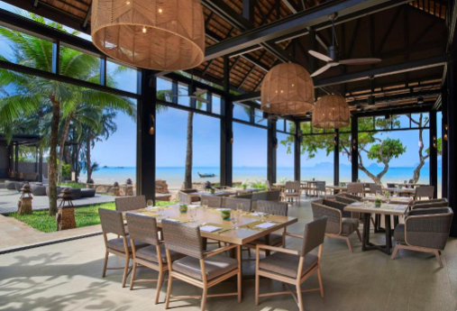 Amari Vogue Krabi beachfront infinity pool Andaman Sea view Tub Kaek Beach Thailand